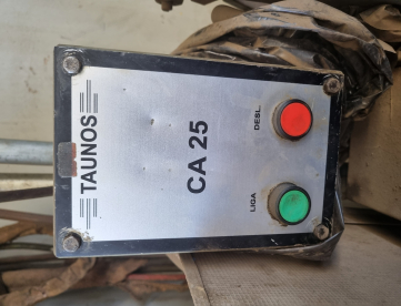 Foto: TORNO AUTOMÁTICO TAUNOS - MODELO CA 25