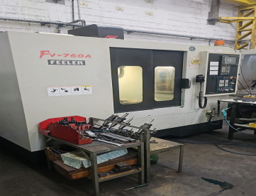 CENTRO DE USINAGEM VERTICAL - FEELER - FV760 A -760 X420 X510 - ANO 2007