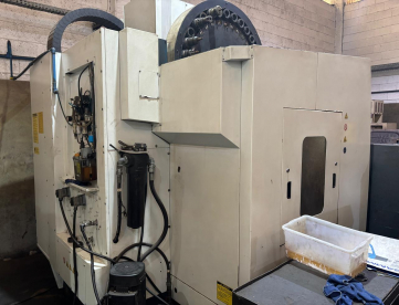 Foto: CENTRO DE USINAGEM VERTICAL - ROMI - D800 - ANO 2013 - 800 x 530 x 580 MM - COM REFRIGERAÇÃO