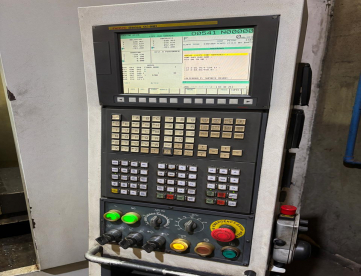 Foto: CENTRO DE USINAGEM VERTICAL - ROMI - D800 - ANO 2013 - 800 x 530 x 580 MM - COM REFRIGERAÇÃO