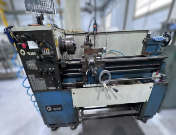 TORNO CONVENCIONAL - ROMI - TORMAX 20 - ANO 2002 - 400 x 1000 MM