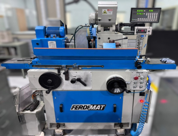 RETÍFICA CILÍNDRICA - FERDIMAT - CA51H - ANO 2002 - 260 x 500 MM