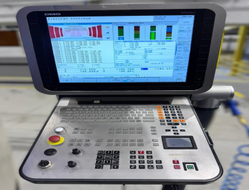 Foto: CENTRO DE USINAGEM 05 EIXOS - DMG - DMU 85 - ANO 2012 - 935 x 850 x 650 MM - COMANDO HEINDENHAIN