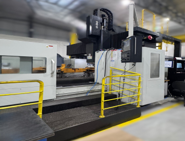 Foto: Centro de Usinagem Portal Hision GLU28