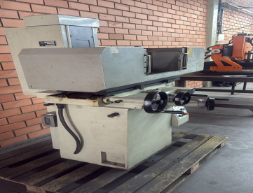 Foto: RETÍFICA PLANA MANUAL M618A