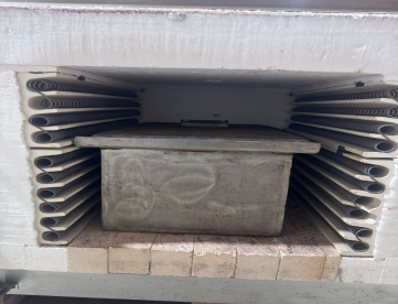 Foto: FORNO DE TRATAMENTO TÉRMICO - JUNG - TB09612