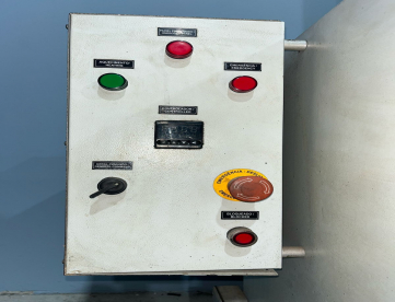 Foto: FORNO DE TRATAMENTO TÉRMICO - JUNG - TB09612