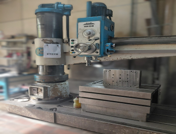 Foto: FURADEIRA RADIAL - KONE - KR60