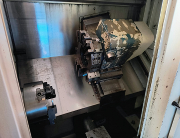 Foto: CENTRO DE TORNEAMENTO - ROMI - G240 - 240MM x 400MM - ANO 2007