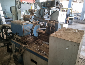 Foto: RETÍFICA CILÍNDRICA WMW - MODELO SU 125 X 400