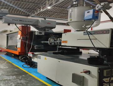 Foto: INJETORA DE PLÁSTICOS SANDRETTO LÓGICA 2800/450 ANO 2014 (ESPECIAL P/ PVC)