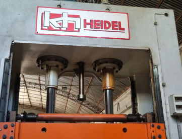 Foto: PRENSA HIDRAÚLICA -TIPO H - HEIDEL - 75TON - CLP ALEN BRADEN - ANO 2001
