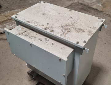 TRANSFORMADOR DE VOLTAGEM TRIFÁSICO FIXOVOLT - MODELO ATTF 120 - 120KVA