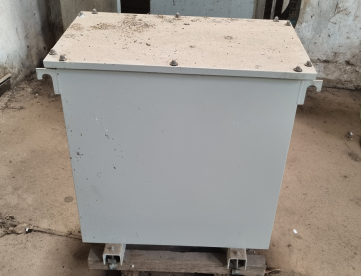 Foto: TRANSFORMADOR DE VOLTAGEM TRIFÁSICO FIXOVOLT - MODELO ATTF 120 - 120KVA