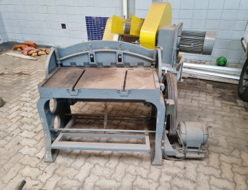 GUILHOTINA MECÂNICA - MAUÁ - 1200 MM X 1,5MM