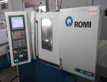 Foto: CENTRO DE TORNEAMENTO - ROMI - GL280 – ANO 2020 - COMANDO FANUC - 280 x 540 MM