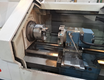 Foto: TORNO CNC - ROMI - CENTUR 30D - ANO 2011 - 430 x 1000 MM - COMANDO SIEMENS