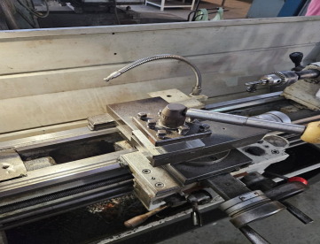 Foto: TORNO MECÂNICO - CLEVER L-1440 ECO 358 X 1000MM