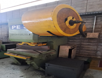 Foto: PRENSA EXCÊNTRICA SCHULER - MODELO PD 63/250 - 63 TON