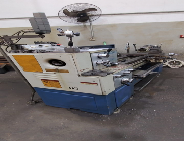 Foto: TORNO MECÂNICO - CLEVER - L-1640 - 410 X 1000MM - ANO 2011