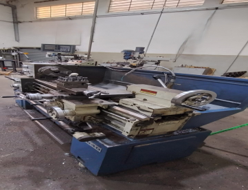 Foto: TORNO MECÂNICO - CLEVER - L-1640 - 410 X 1000MM - ANO 2011
