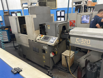 TORNO CNC AUTOMÁTICO DE CABEÇOTE MÓVEL - CITIZEN A20 VII PL - ANO 2008