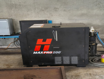 Foto: MÁQUINA DE CORTE PLASMA CNC WHITE MARTINS -MAXPRO 200