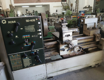 Foto: TORNO MECÂNICO - ROMI - SD40B - 800 x 1000 MM