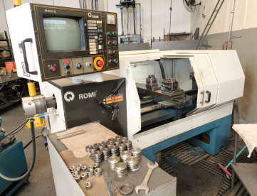 TORNO CNC - ROMI - CENTUR 30 III - 500MM X 1000MM GANG - HIDRAULICO