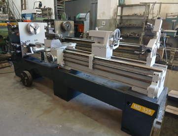 TORNO MECÂNICO NARDINI ND325 - 650MM X 2200MM - MUITO NOVO