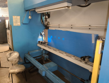 Foto: PRENSA DOBRADEIRA HIDRÁULICA CNC - GASPARINI - MODELO PBS 150/3000 - ANO 2012
