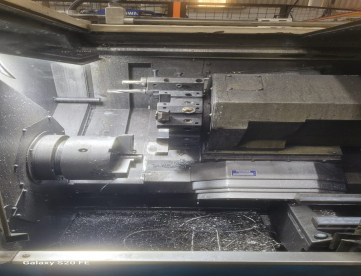 Foto: CENTRO DE TORNEAMENTO - ROMI - GL280 - COMANDO FANUC - ANO 2014