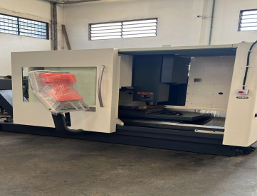 Foto: CENTRO DE USINAGEM VERTICAL DMG GILDEMEISTER  MODELO 1035 V ECO -1035 X 560 X 510 -ANO 2011