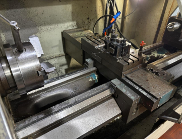 Foto: TORNO CNC - ROMI - CENTUR 30R - TIPO GANG -1000 X 430 COMANDO MACH5