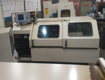 TORNO CNC - NARDINI - LOGIC 195II - COMANDO MCS -1000 X 400 - ANO 2005