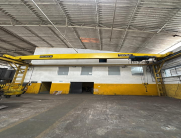 PONTE ROLANTE MARCA BAUMANN CAPACIDADE 08 TONELAS -VAO 10 MTS -JA ESTA DESMONTADA