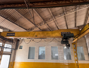 PONTE ROLANTE MARCA ROVELLA CAPACIDADE 05 TONELAS -VAO 10 MTS -JA ESTA DESMONTADA