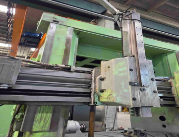 Foto: TORNO VERTICAL MECÂNICO - TITAN SC-27 - PLANA 2500MM - PASSAGEM 2700MM - ALTURA 1900MM