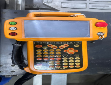 Foto: ROBO MANIPULADOR HYUNDAI HH020 ANO 2015 (02 ROBÔS SEMINOVOS)