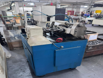 Foto: Laminadora de Roscas Cavour TL7