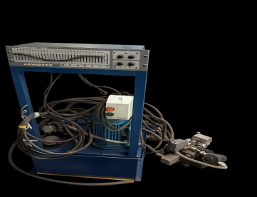 Foto: SOPRADORA DE PLÁSTICOS MEPER 5L MODELO MP70 ANO 2011 + 02 MOLDES DE BOMBONA 5L