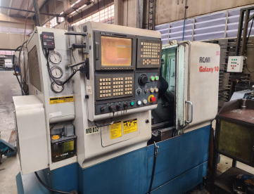 CENTRO DE TORNEAMENTO - ROMI - GALAXY 10 - ANO 2001 - COMANDO FANUC