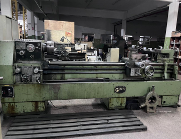Foto: TORNO MECÂNICO - NARDINI - 300III - 500 X 2200