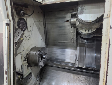 Foto: CENTRO DE TORNEAMENTO INTEGREX MULTITAREFA 5 EIXOS MAZAK 400-3T -ANO 2004/5