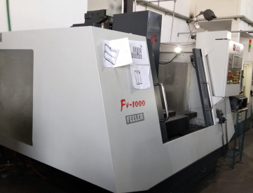 Foto: CENTRO DE USINAGEM VERTICAL  MARCA FEELER  MODELO FV 1000  ANO 2004  MAQUINA TODA REVISADA  100 %