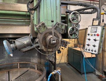 Foto: TORNO VERTICAL CNC SIEMENS  MARCA MORANDO   MODELO KL 14 -1400 X 1000                     