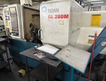 CENTRO DE TORNEAMENTO - ROMI - GL280M - ANO 2010 - COM FERRAMENTAS ACIONADAS - COMANDO FANUC