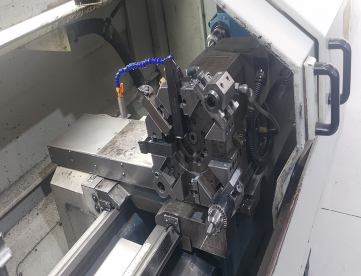 Foto: TORNO CNC - ROMI - CENTUR 30D - ANO 2011 - 430 x 1000 MM - COMANDO SIEMENS