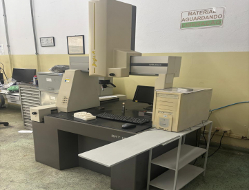 Foto: TRIDIMENSIONAL MANUAL - MITUTOYO - BRT-M507 - 500 x 700 x 400 MM