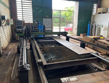 MÁQUINA DE CORTE PLASMA E OXICORTE CNC – WHITE MARTINS – AUTOCUT 2.5 – HYPERTHERM POWERMAX 1625